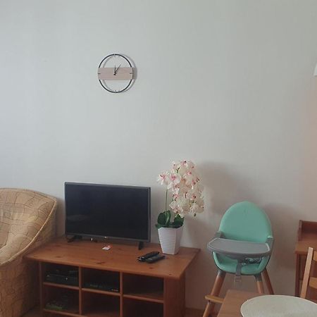 Kf Apartment ドノヴァリ エクステリア 写真