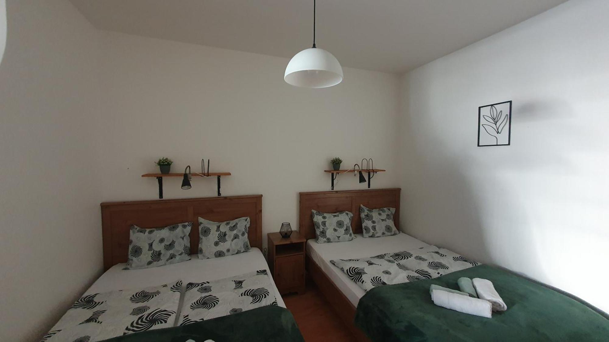 Kf Apartment ドノヴァリ エクステリア 写真